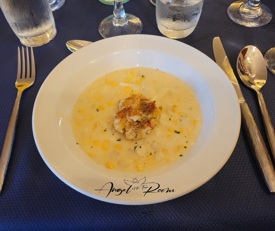 Crab cake with chowder